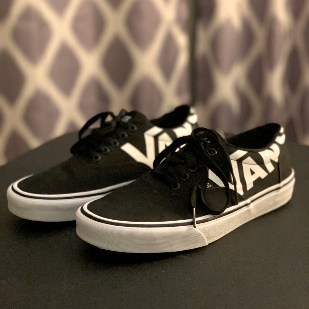 Vans Doheny Black